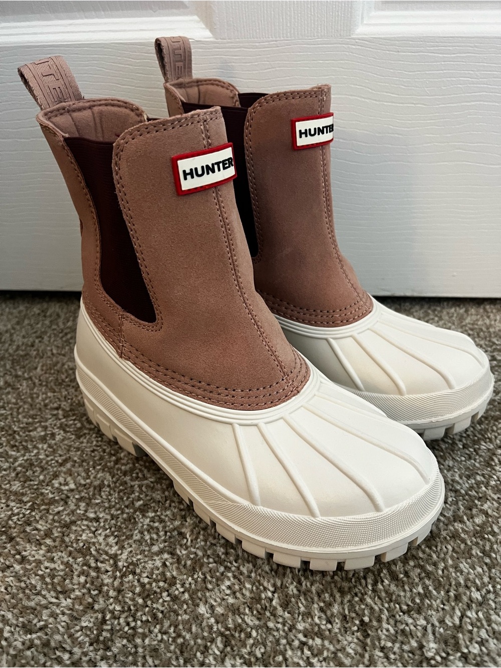Hunter Winter Duck Boots in Dusty Pink and Cream
